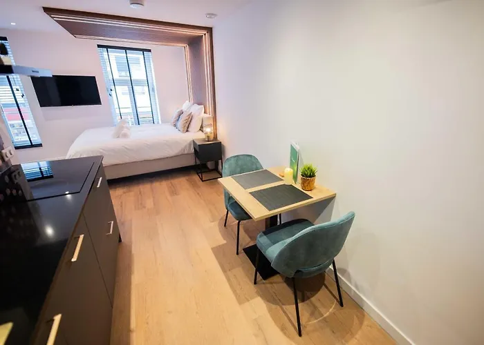 Luxurious 35M2 Designer Studio - R51A